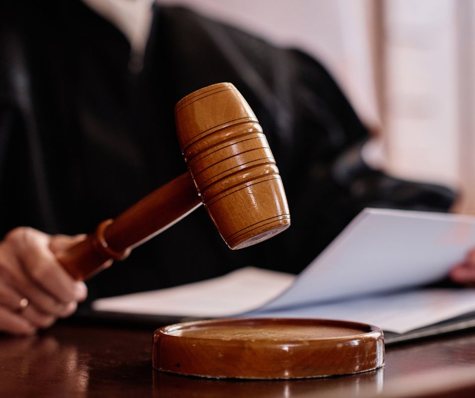 Vittori resta al Buratti dopo il reintegro disposto dal giudice