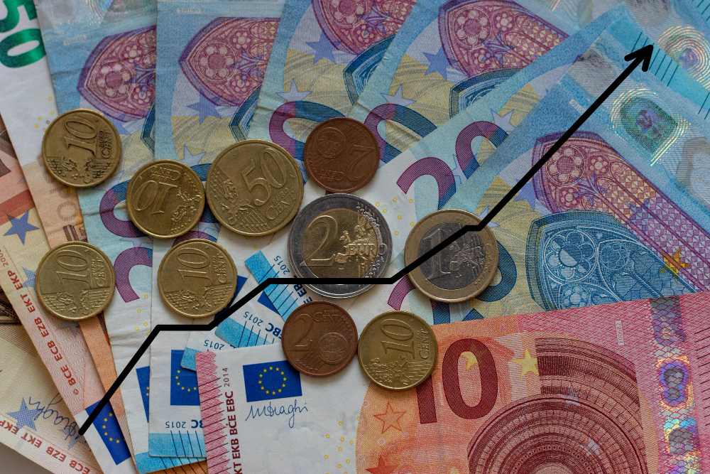 Sequestrati oltre 4.600 prodotti elettronici contraffatti dalla Guardia di Finanza